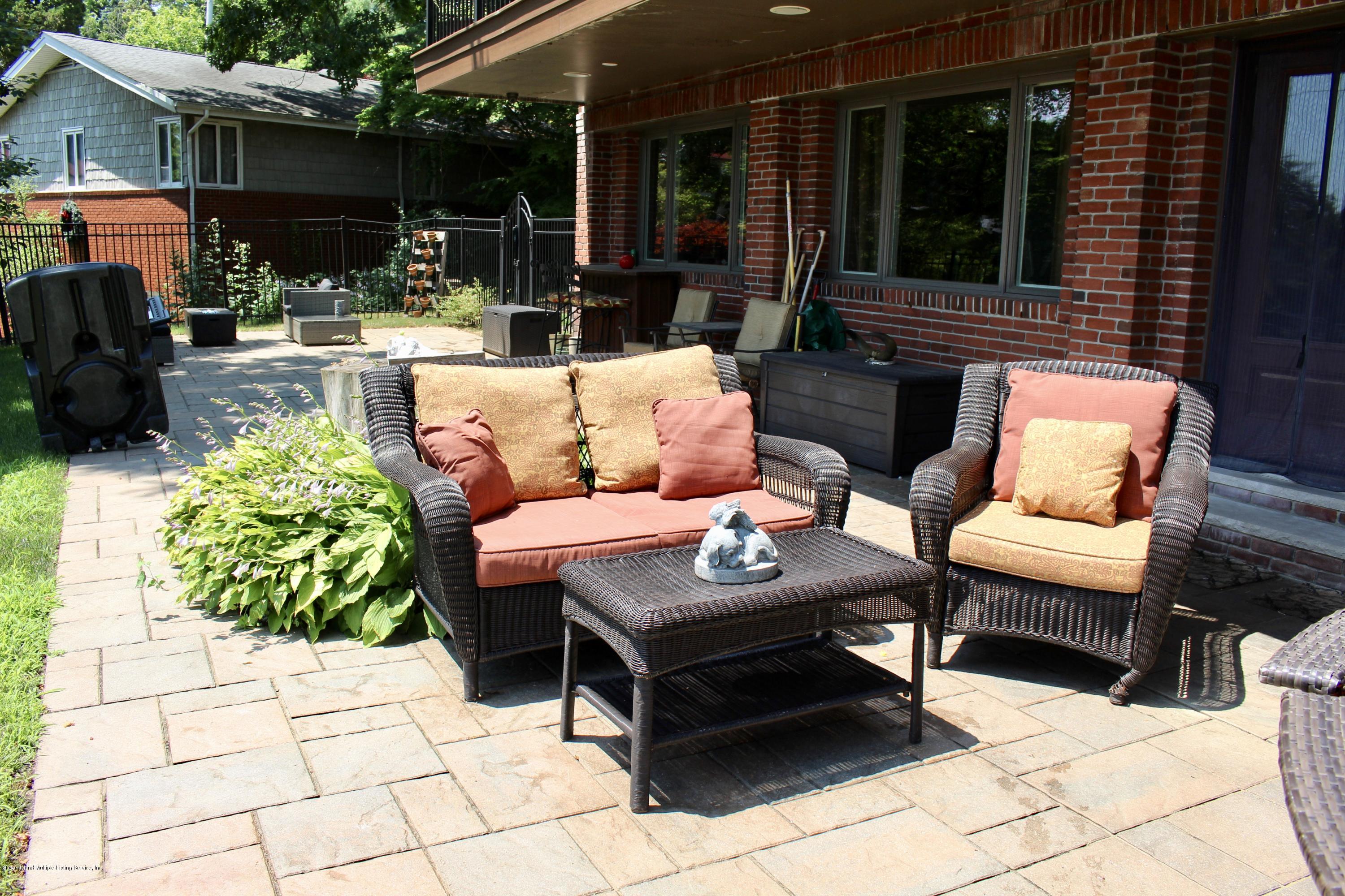 350 Douglas Road Staten Island, NY 10304 - Photo 20 of 121 fullsizeoutput_457b