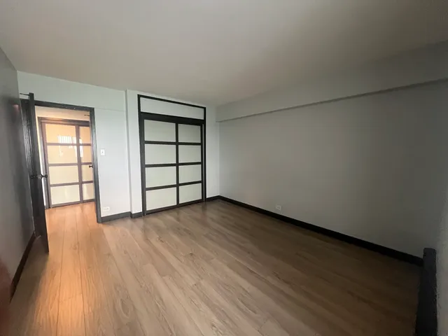 $90,000 | 7337 South South Shore Drive, Unit 519, Chicago, IL 60649