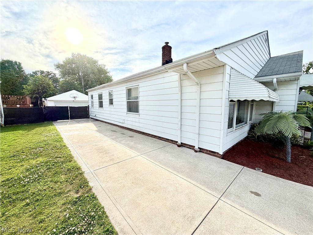 32125 Densmore Road Willowick, OH 44095 - Photo 22 of 23 Property exterior