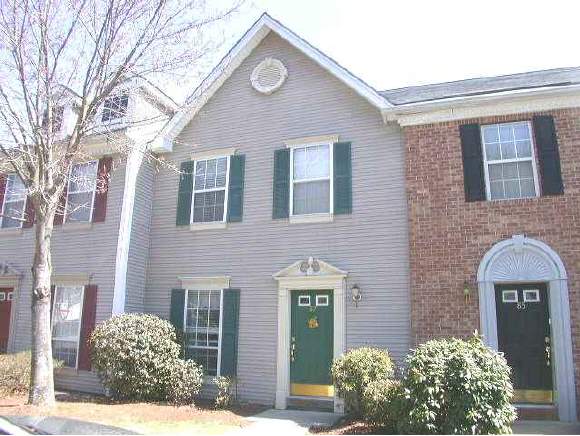 87 Middlesex Road, Unit 87 Merrimack, NH 03054 - Photo 1 of 9