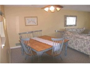 87 Middlesex Road, Unit 87 Merrimack, NH 03054 - Photo 3 of 9
