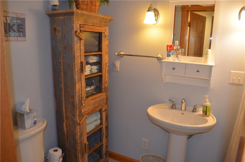 237 Hickory Road Friedens, PA 15541 - Photo 13 of 25 Gallery Image 13