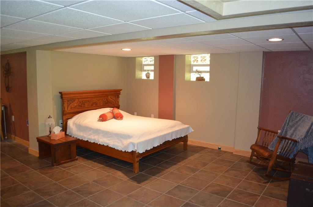 237 Hickory Road Friedens, PA 15541 - Photo 14 of 25 Gallery Image 14