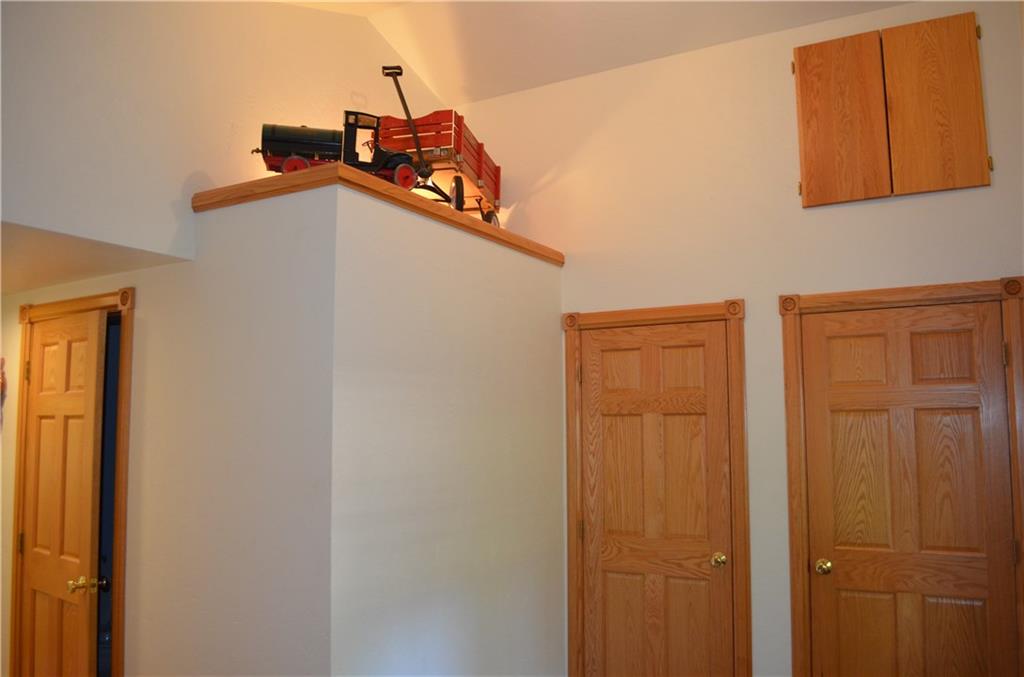 237 Hickory Road Friedens, PA 15541 - Photo 17 of 25 Gallery Image 17