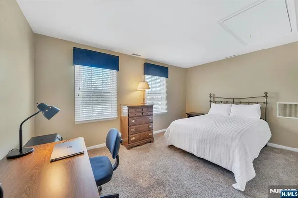 $1,395,000 | 12 Laurel Hill Drive, Newfoundland, NJ 07435