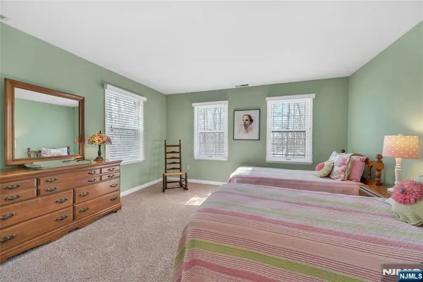 $1,395,000 | 12 Laurel Hill Drive, Newfoundland, NJ 07435