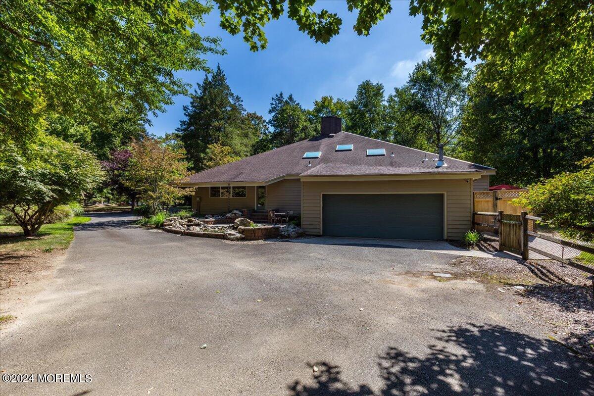 180 Hope Road Tinton Falls, NJ 07724 - Photo 3 of 50 15-180HopeRd_015
