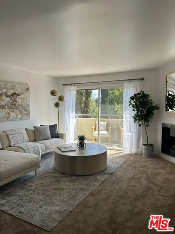 $649,000 | 4702 Fulton Avenue, Unit 304, Sherman Oaks, CA 91423