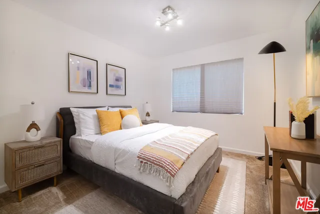 $649,000 | 4702 Fulton Avenue, Unit 304, Sherman Oaks, CA 91423