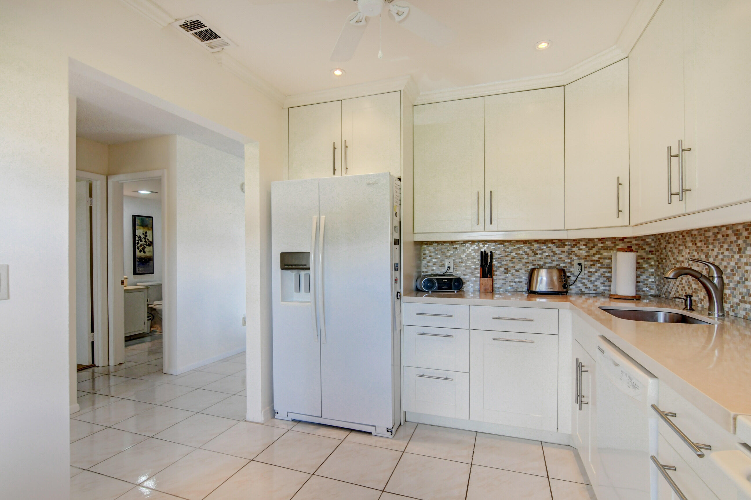 7911 Eastlake Drive, Unit H Boca Raton, FL 33433 - Photo 22 of 38 23_dsc_4313_4_5_6_7