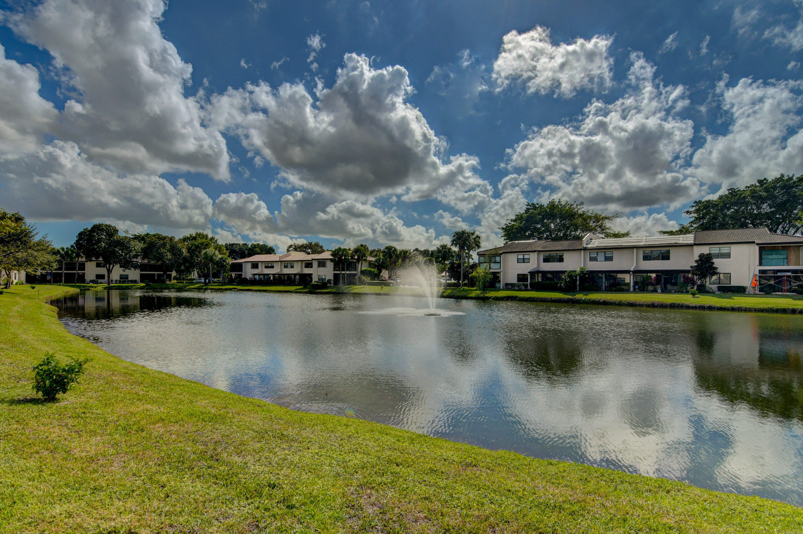 7911 Eastlake Drive, Unit H Boca Raton, FL 33433 - Photo 4 of 38 45_dsc_4483_4_5_6_7