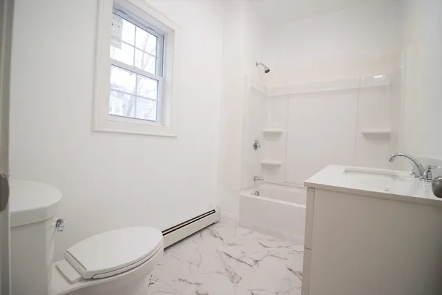 $3,000 | 58 Willow Street, Lowell, MA 01852