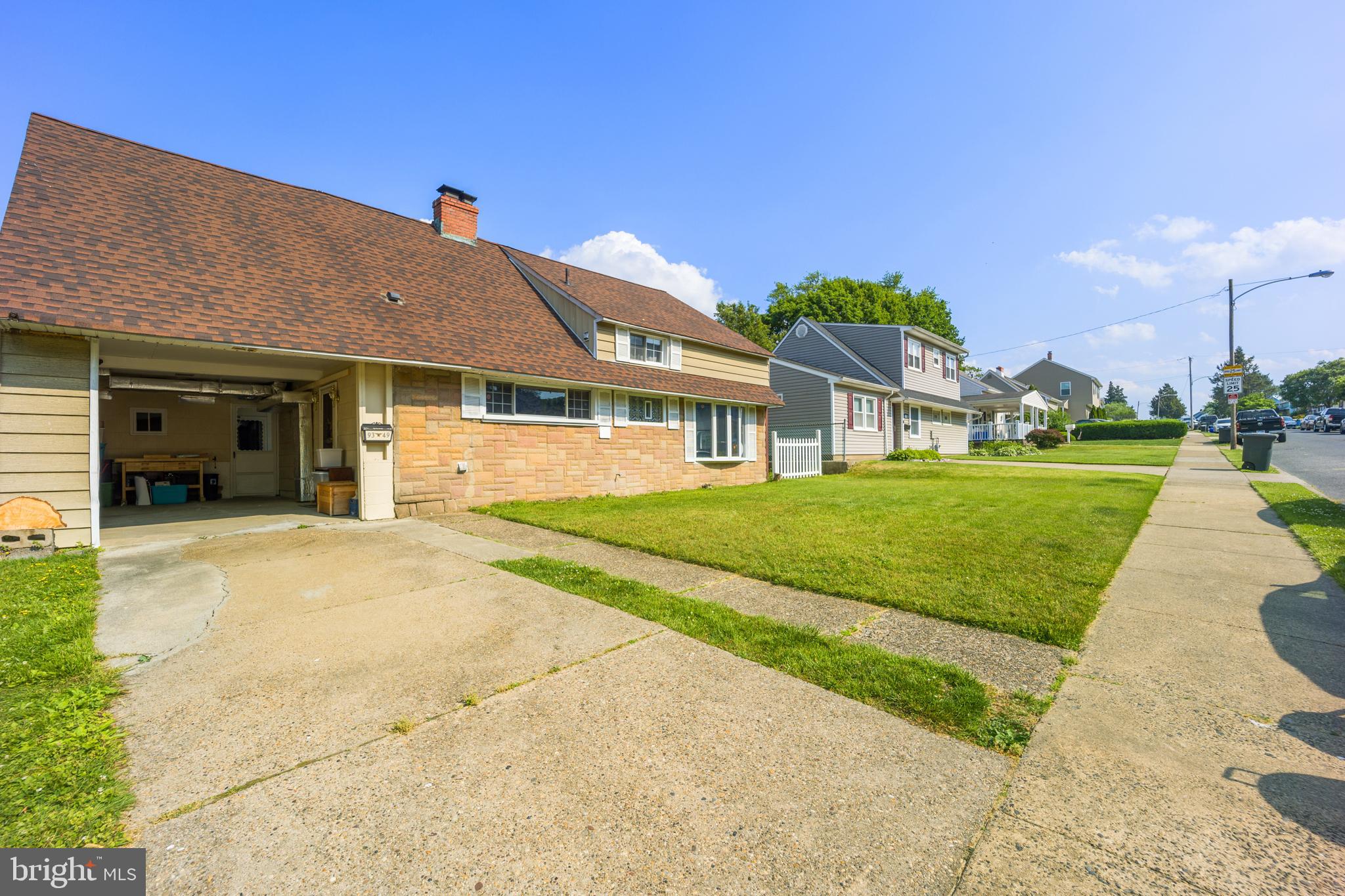 9349 Andover Road Philadelphia, PA 19114 - Photo 2 of 30 Gallery Image 2