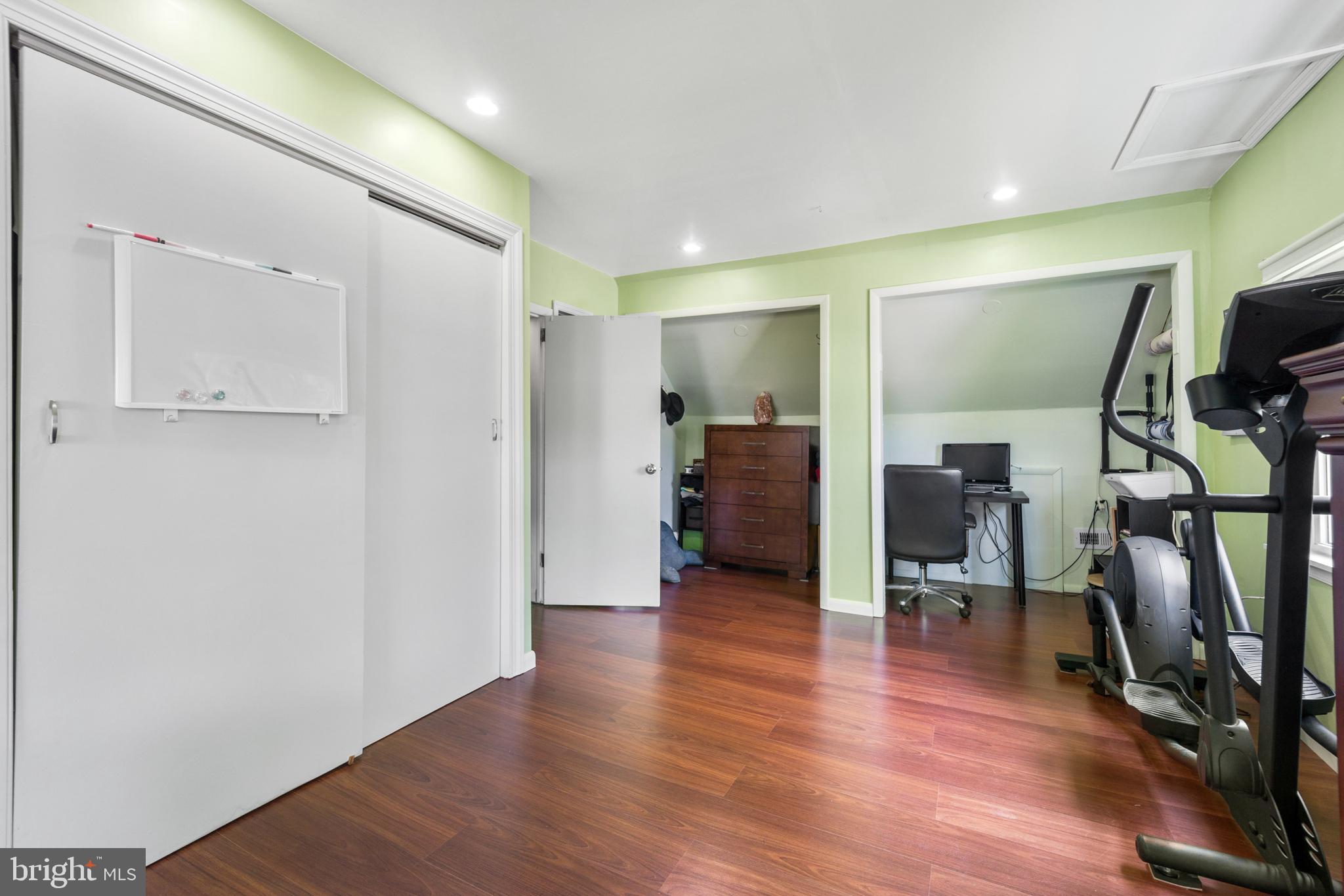 9349 Andover Road Philadelphia, PA 19114 - Photo 23 of 30 Gallery Image 23