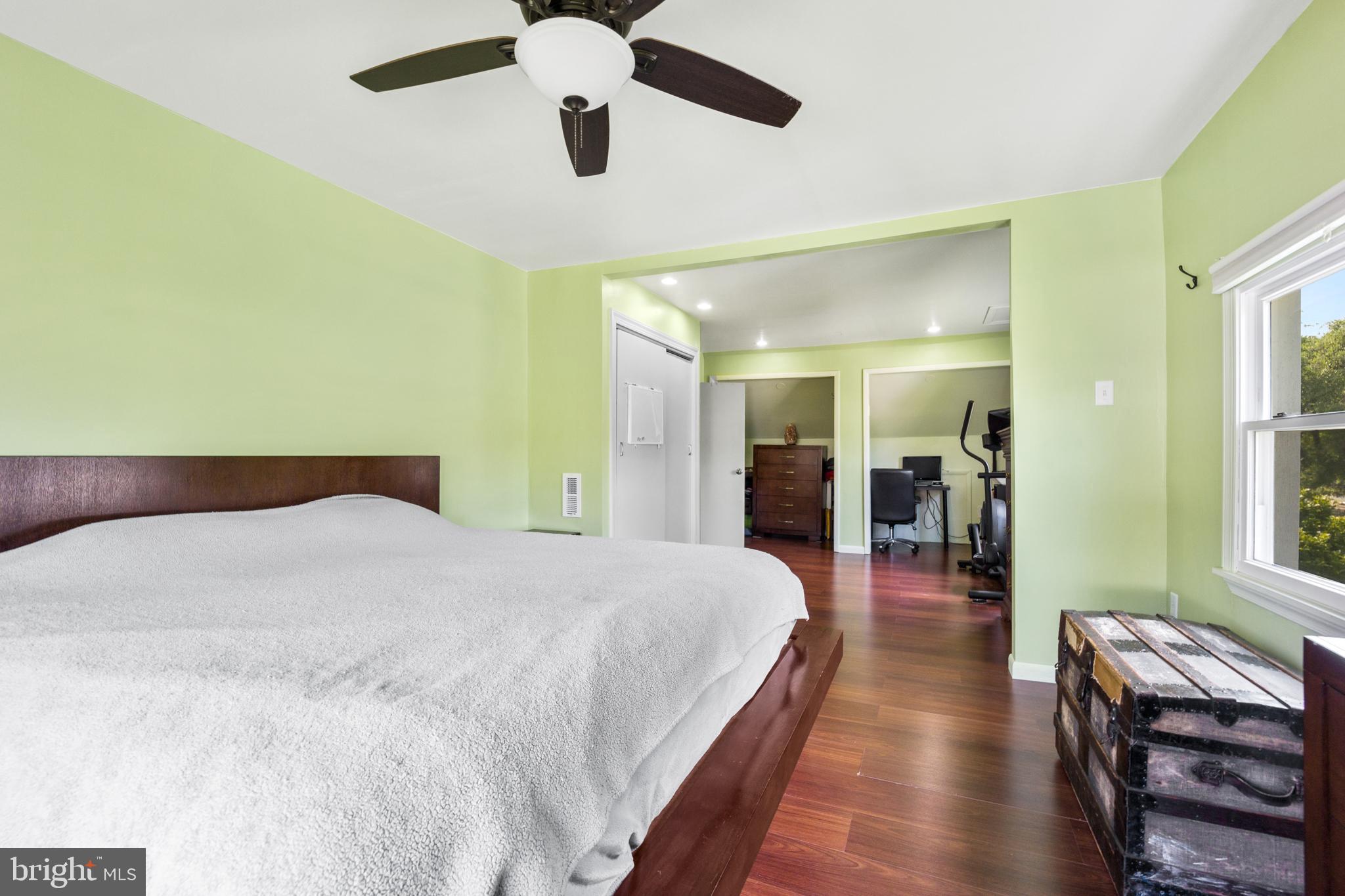9349 Andover Road Philadelphia, PA 19114 - Photo 24 of 30 Gallery Image 24
