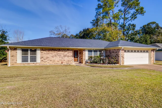 $230,000 | 2408 Sunkist Country Club Road, Biloxi, MS 39532