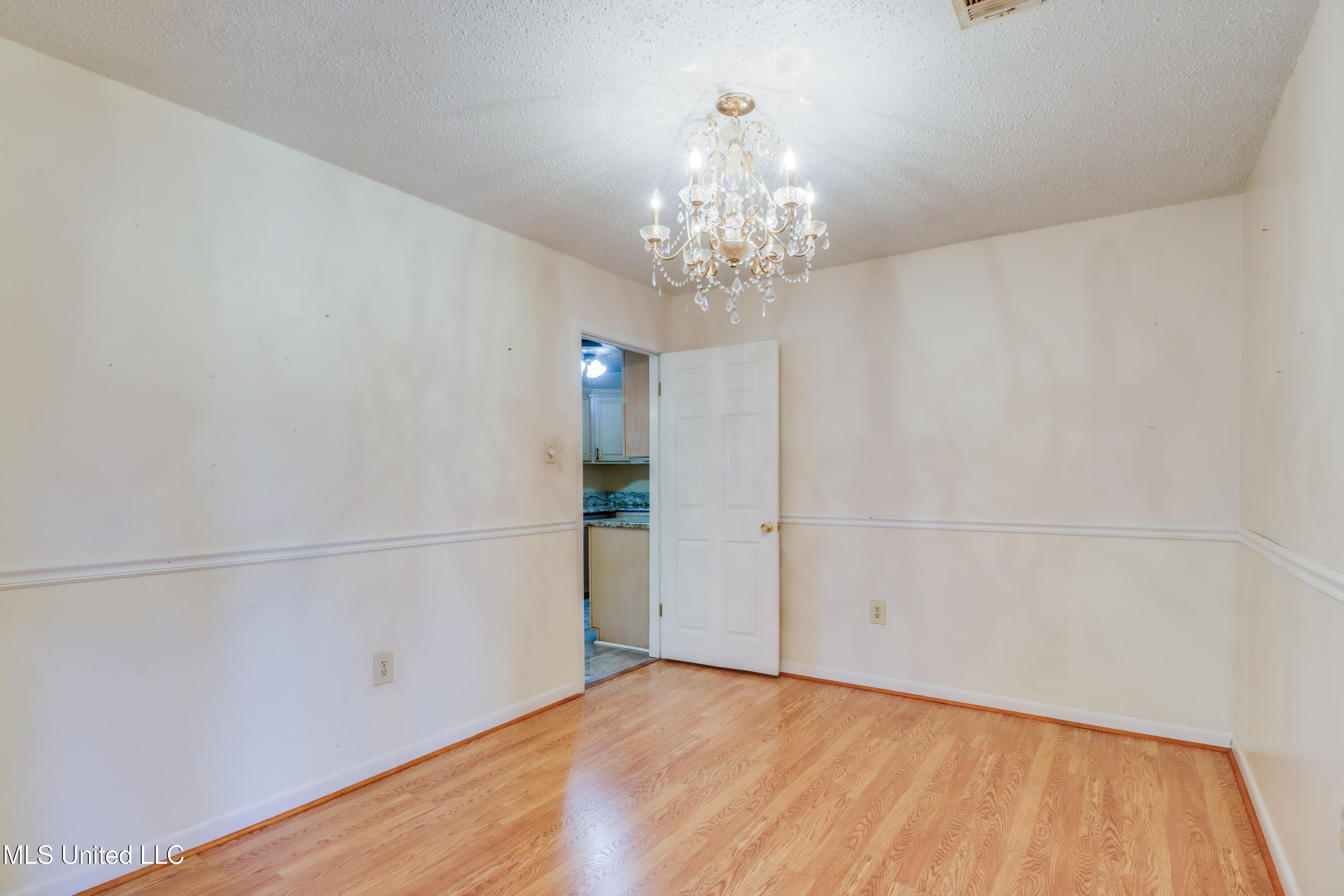 2408 Sunkist Country Club Road Biloxi, MS 39532 - Photo 19 of 23 Photo Jan 20 2026, 12 31 12 PM (2)-Edit