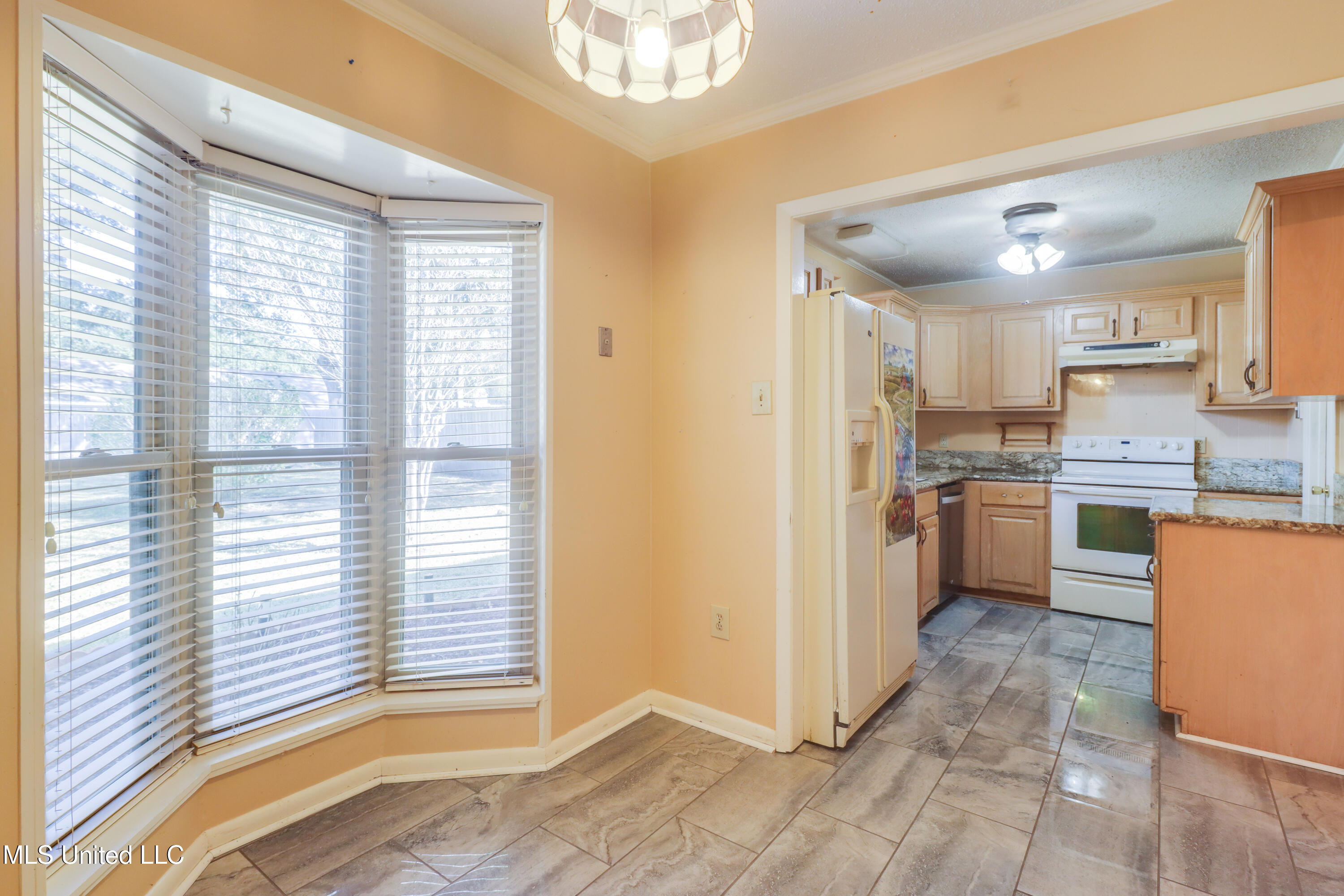 2408 Sunkist Country Club Road Biloxi, MS 39532 - Photo 5 of 23 Photo Jan 20 2026, 12 29 27 PM (2)-Edit