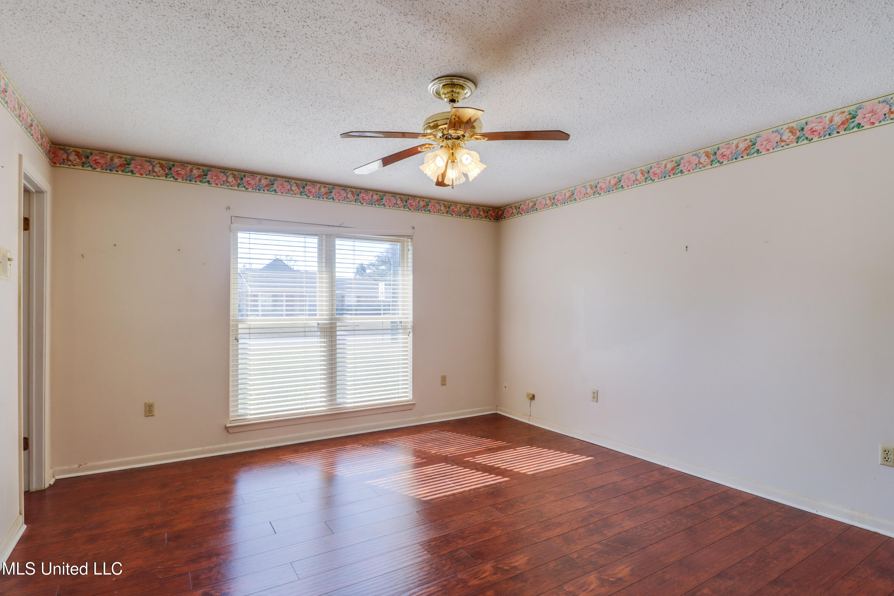 2408 Sunkist Country Club Road Biloxi, MS 39532 - Photo 9 of 23 Photo Jan 20 2026, 12 24 56 PM (2)-Edit