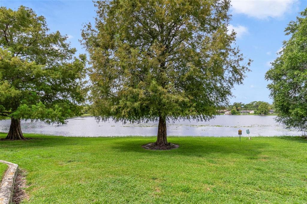 926 Lake Destiny Road, Unit F Altamonte Springs, FL 32714 - Photo 19 of 20 a view of outdoor space