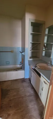 $100,000 | 408 Northeast 18th Street, Washington, IN 47501