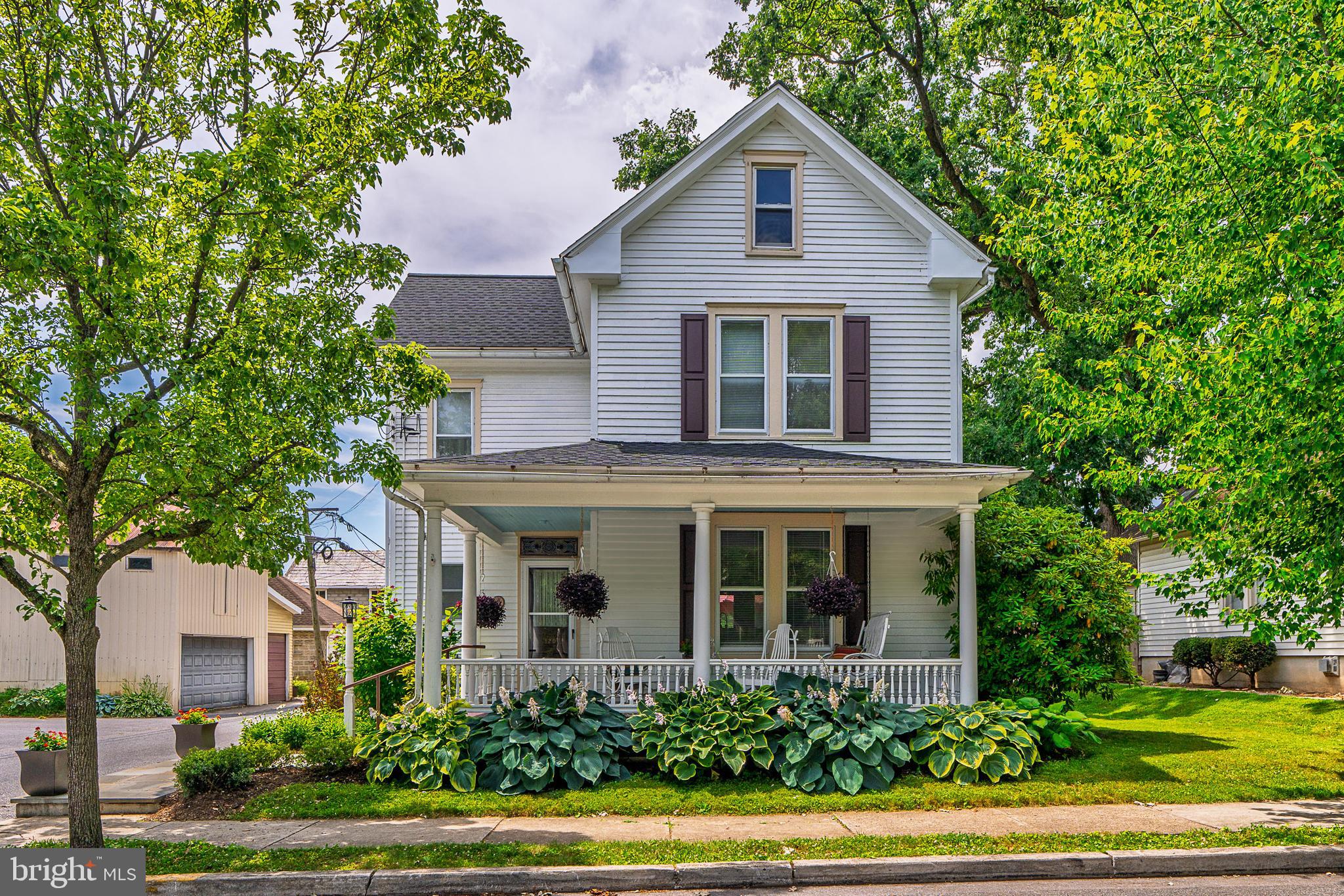 120 West Lemon Street Lititz, PA 17543 - Photo 1 of 3