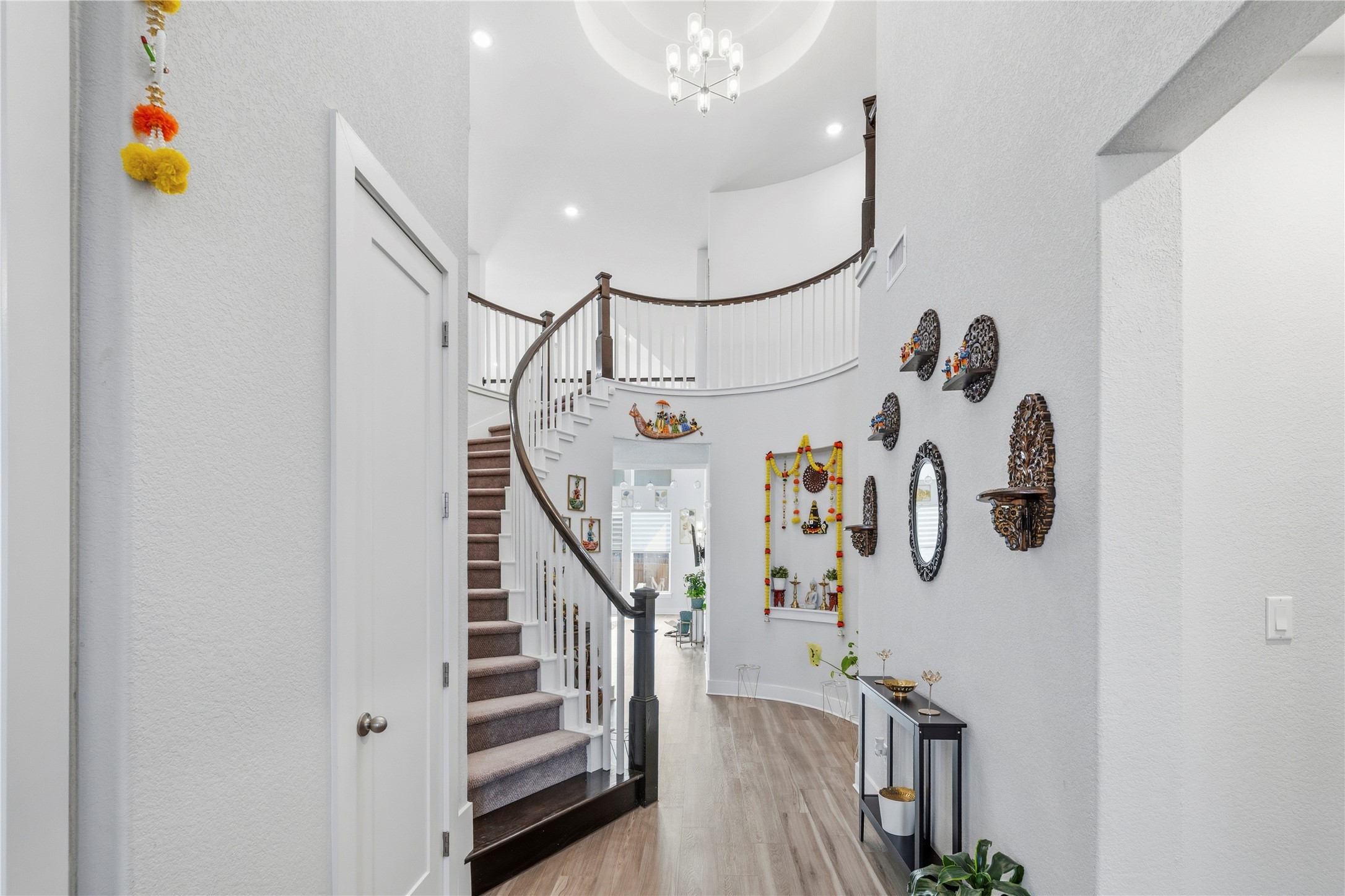 105 Autumn Oak Way Georgetown, TX 78628 - Photo 3 of 40