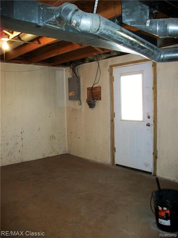 9900 West Allen Road Fowlerville, MI 48836 - Photo 21 of 36