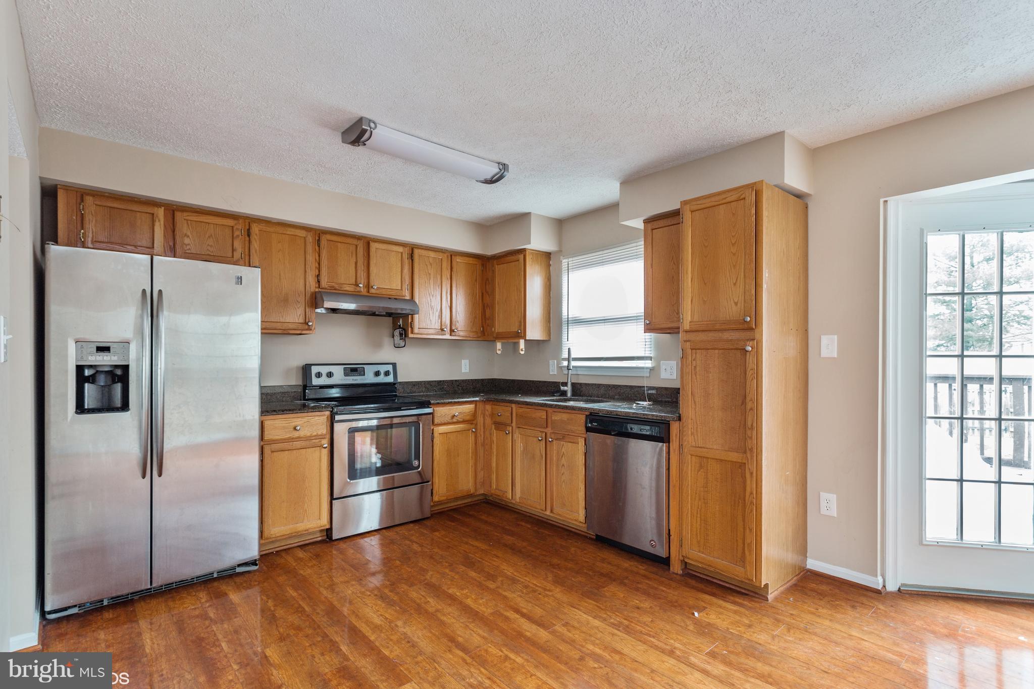 2113 Riding Crop Way Baltimore, MD 21244 - Photo 2 of 23 Kitchen