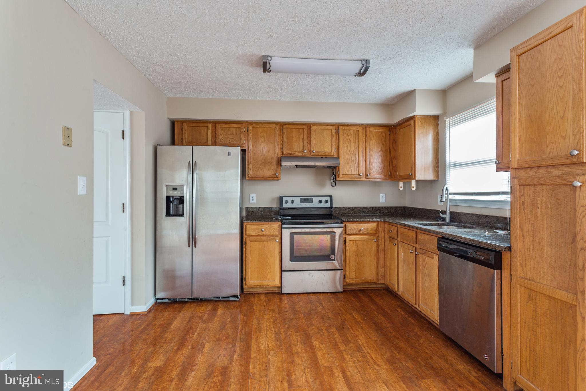 2113 Riding Crop Way Baltimore, MD 21244 - Photo 3 of 23 Kitchen
