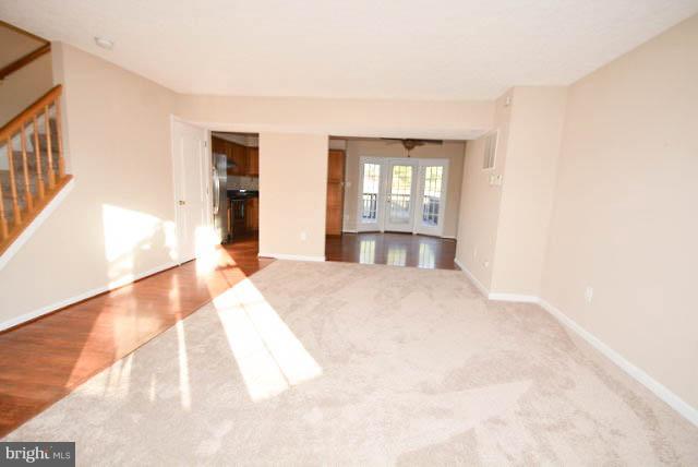 2113 Riding Crop Way Baltimore, MD 21244 - Photo 18 of 23 Living Room
