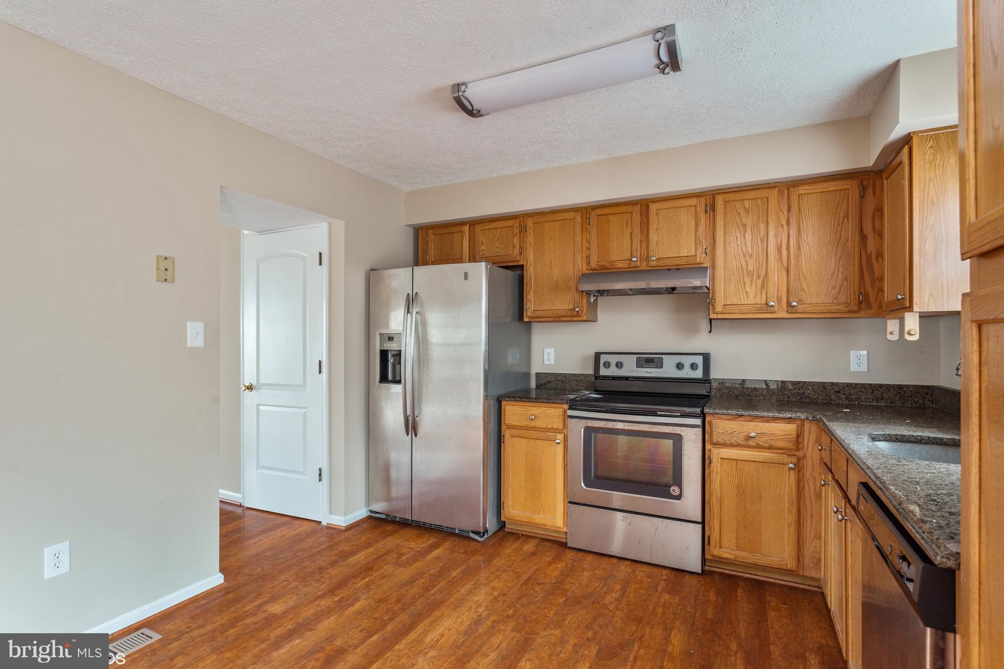 2113 Riding Crop Way Baltimore, MD 21244 - Photo 4 of 23 Kitchen