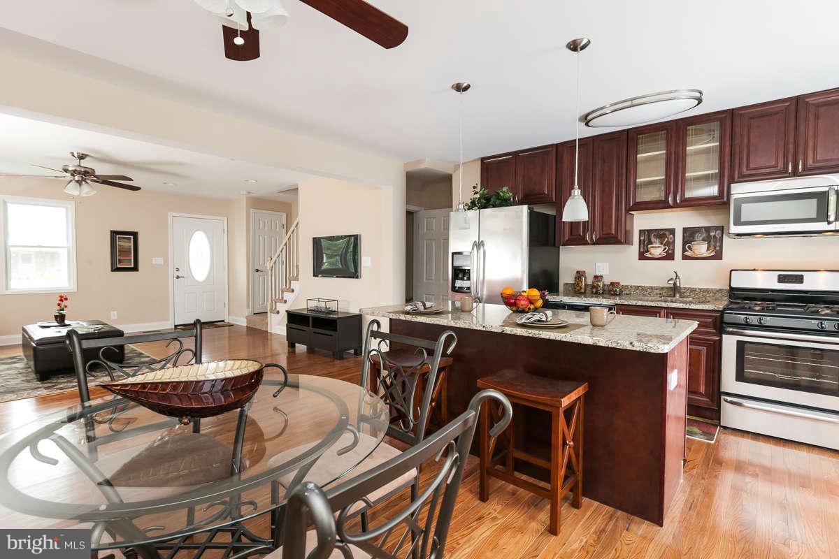 1554 Stonewood Road Baltimore, MD 21239 - Photo 9 of 30 Dining Room