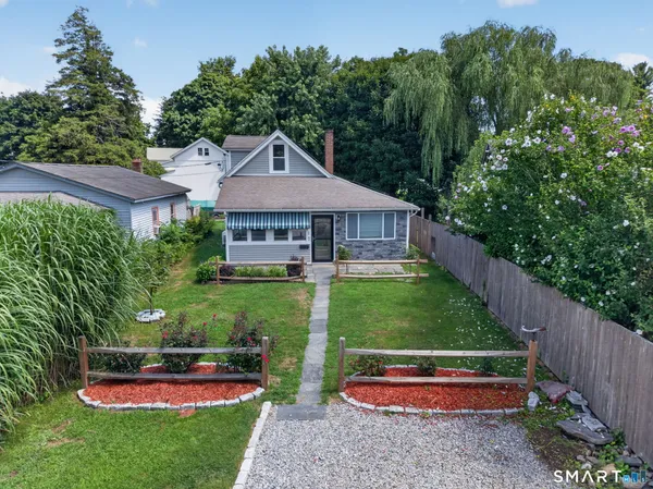 $449,900 | 58 Union Street, Deep River, CT 06417