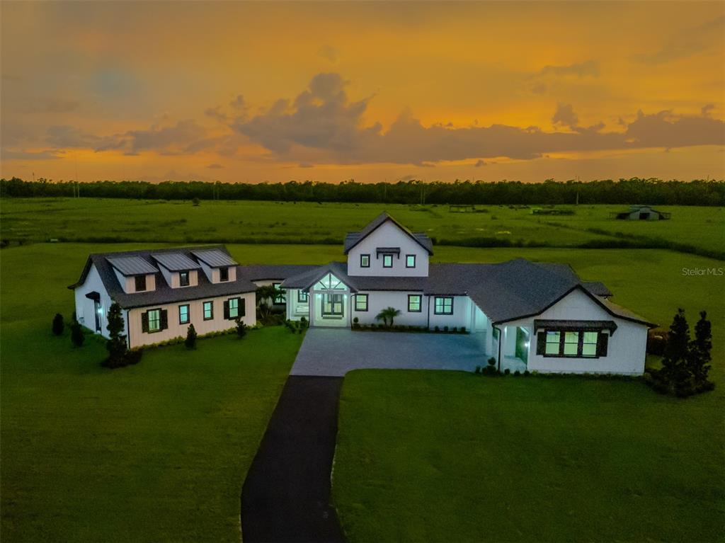 3515 Powerline Road Lithia, FL 33547 - Photo 7 of 100 Gallery Image 7