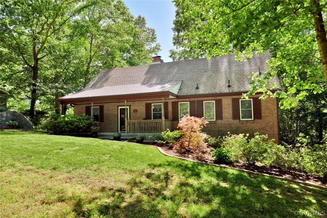 12912 South Chester Road Chester, VA 23831 - Photo 3 of 37