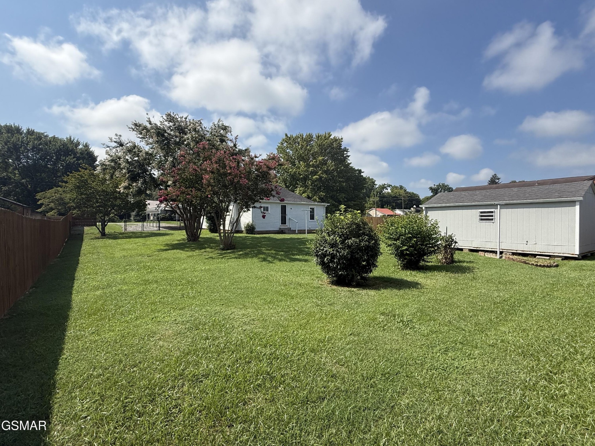 616 Rosedale Avenue Morristown, TN 37813 - Photo 2 of 20 Gallery Image 2