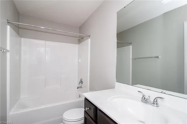 $1,810 | 173 Konnoak Village Circle, Winston-Salem, NC 27127