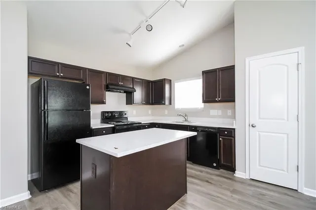 $1,810 | 173 Konnoak Village Circle, Winston-Salem, NC 27127