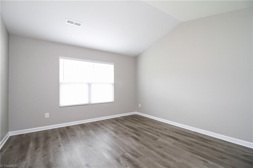 173 Konnoak Village Circle Winston-Salem, NC 27127 - Photo 6 of 17