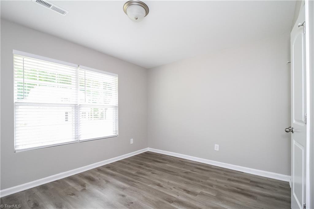 173 Konnoak Village Circle Winston-Salem, NC 27127 - Photo 10 of 17