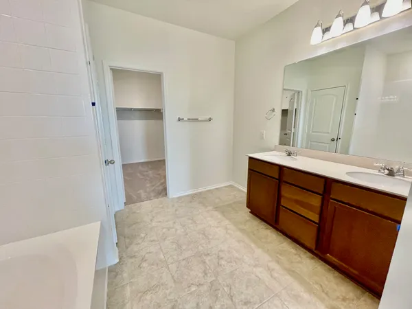 $3,000 | 163 McGinnis Trail, Kyle, TX 78640