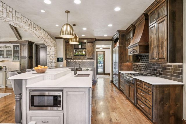 $2,650,000 | 6015 Ridge Road, Shorewood, MN 55331