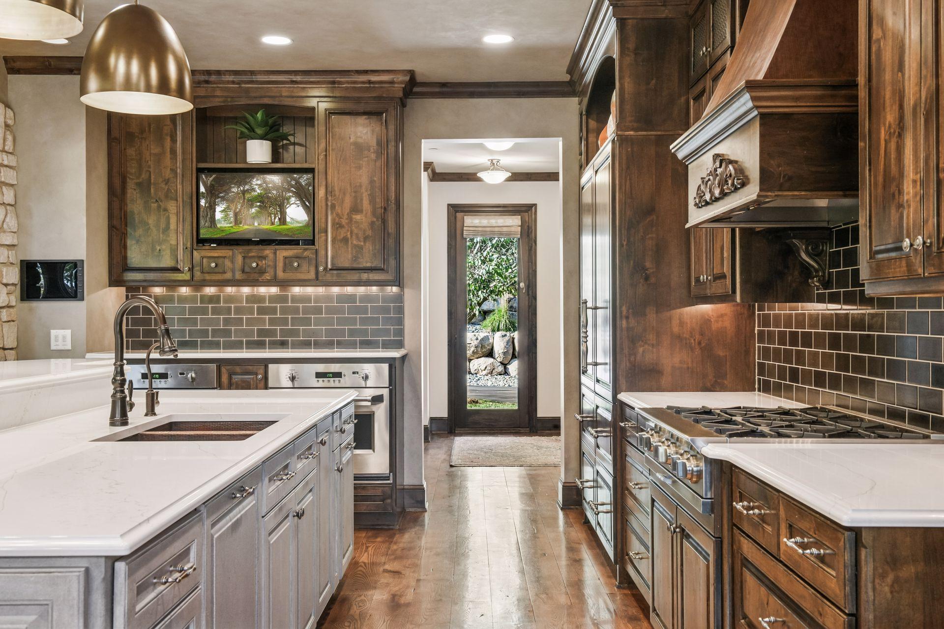 6015 Ridge Road Shorewood, MN 55331 - Photo 30 of 113