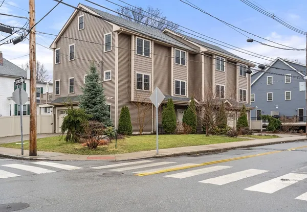 $1,250,000 | 198 Lowell Street, Unit 1, Waltham, MA 02453