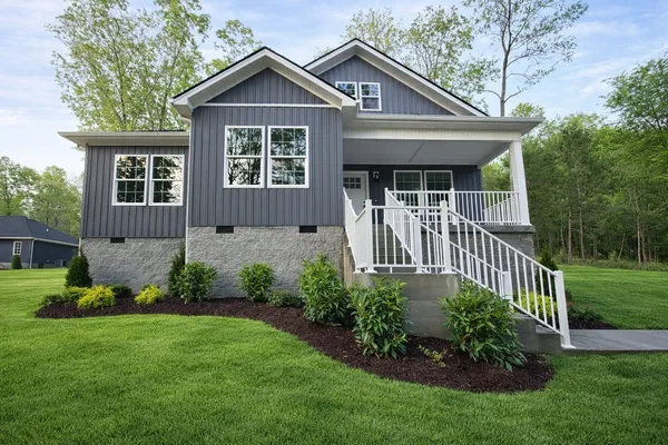 $359,900 | 4619 Chapel Hill Road, Southside, TN 37171