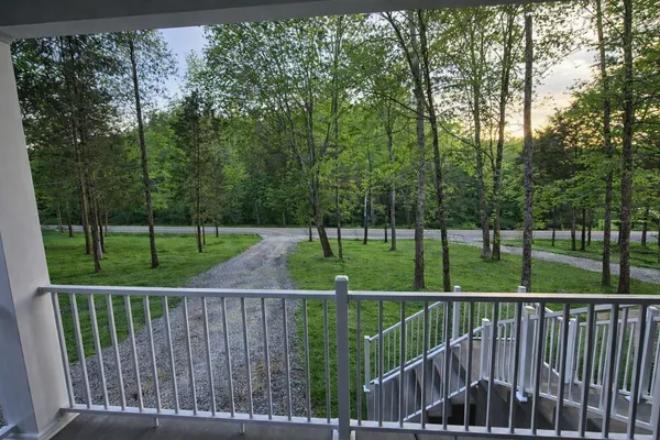 $359,900 | 4619 Chapel Hill Road, Southside, TN 37171
