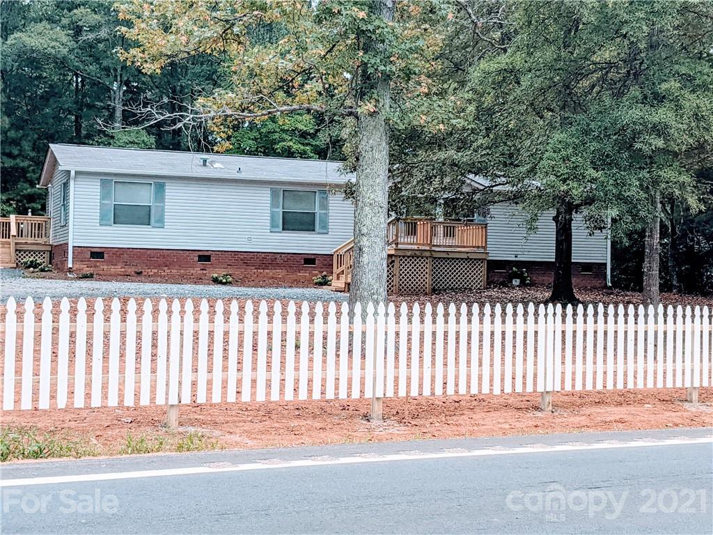 1046 Neely Store Road Rock Hill, SC 29730 - Photo 1 of 12 Gallery Image 1