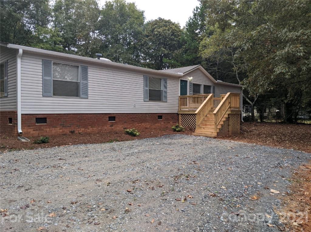 1046 Neely Store Road Rock Hill, SC 29730 - Photo 2 of 12 Gallery Image 2