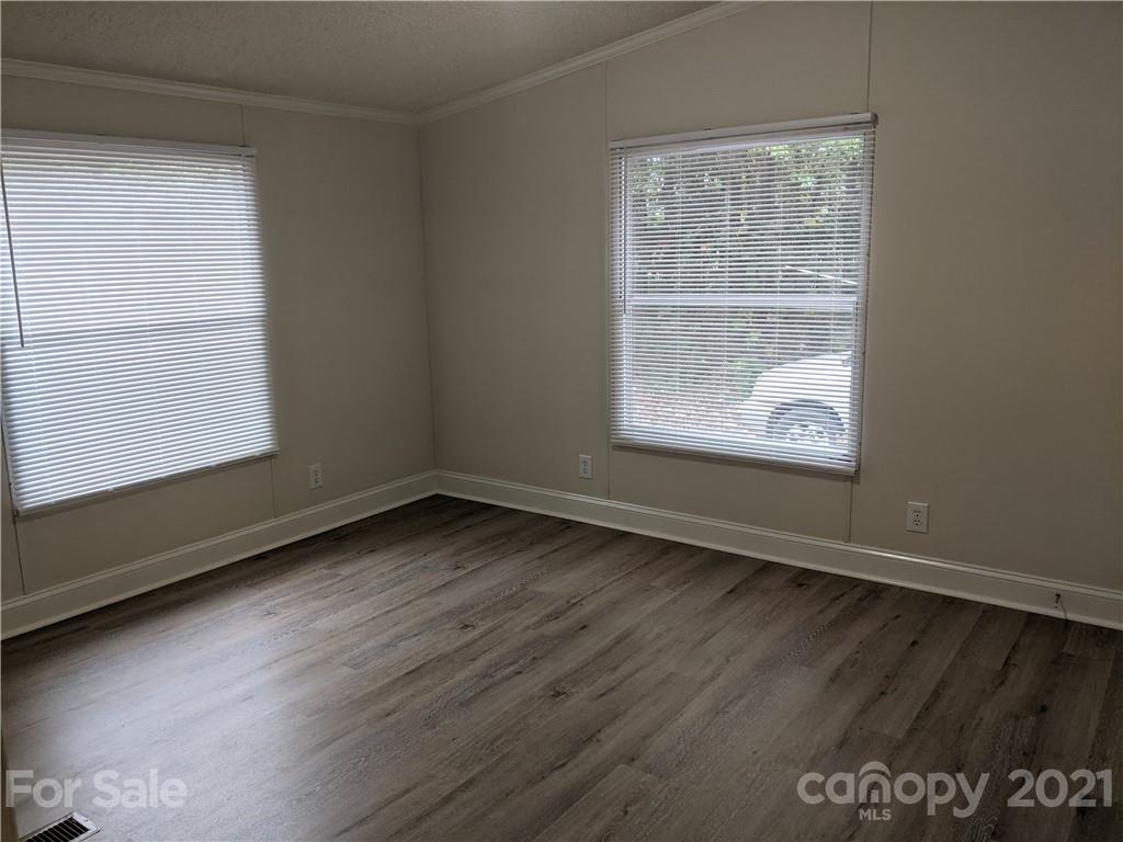 1046 Neely Store Road Rock Hill, SC 29730 - Photo 10 of 12 Gallery Image 10